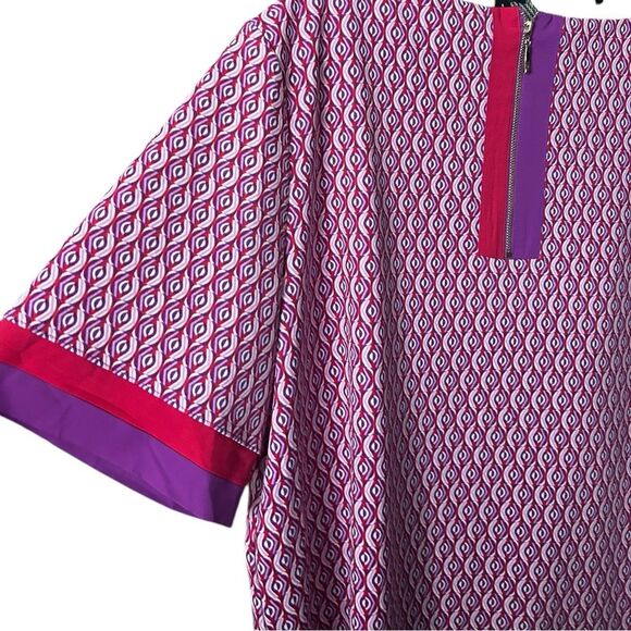 Chico’s Pink Red Purple White Print Top With Striped Short Sleeves Size 3 (XL) - Picture 8 of 9